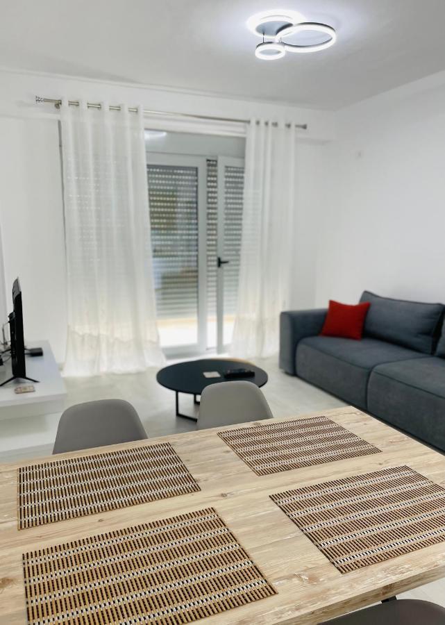 Azura Saranda Terraces Apt Exteriör bild